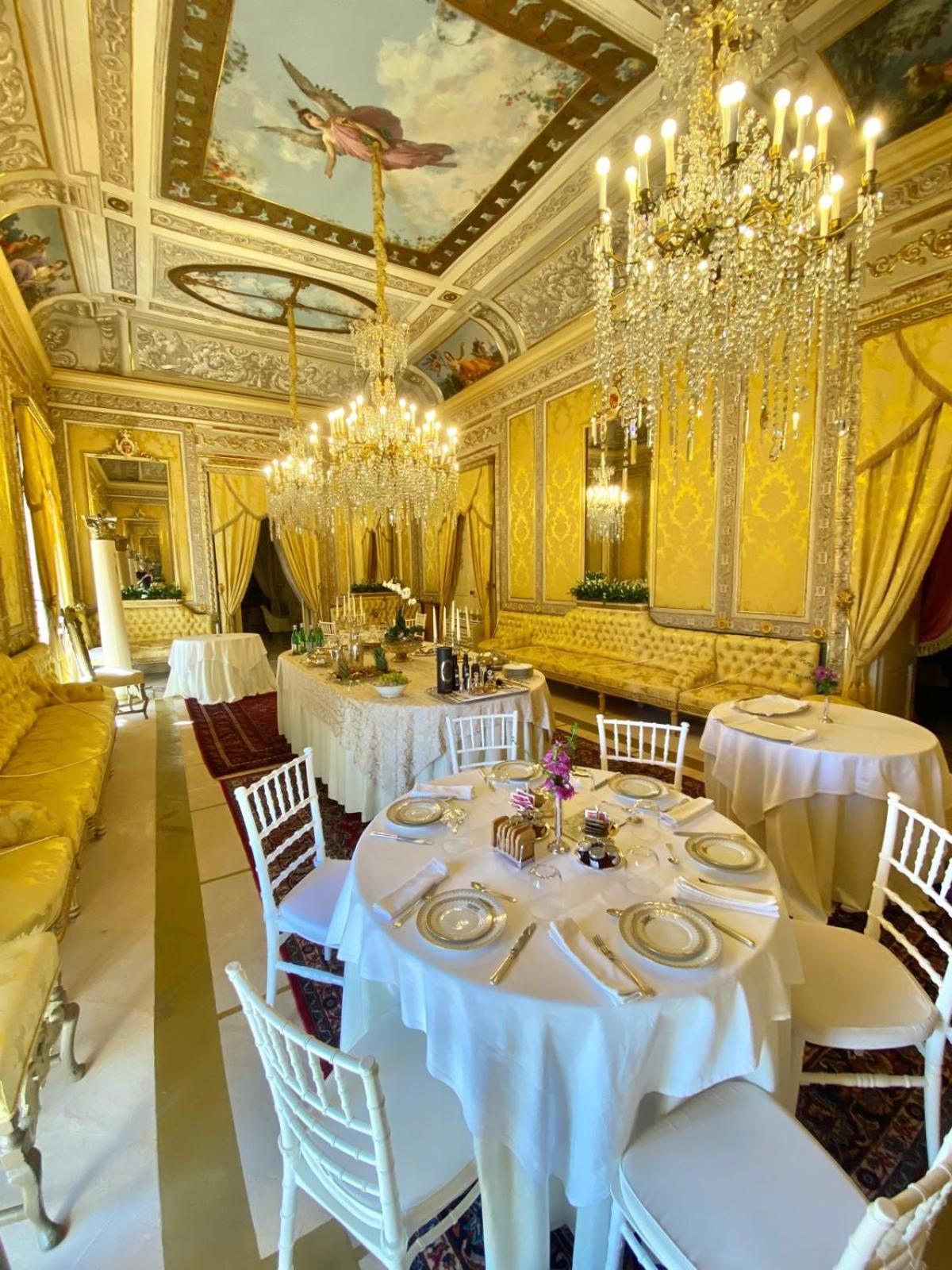 Palazzo Cherubini-Pools & Wellness Rossano Exterior foto