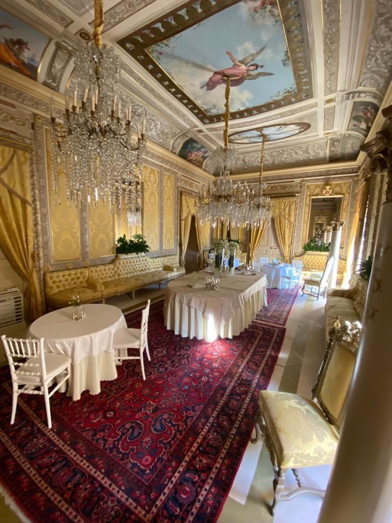 Palazzo Cherubini-Pools & Wellness Rossano Exterior foto
